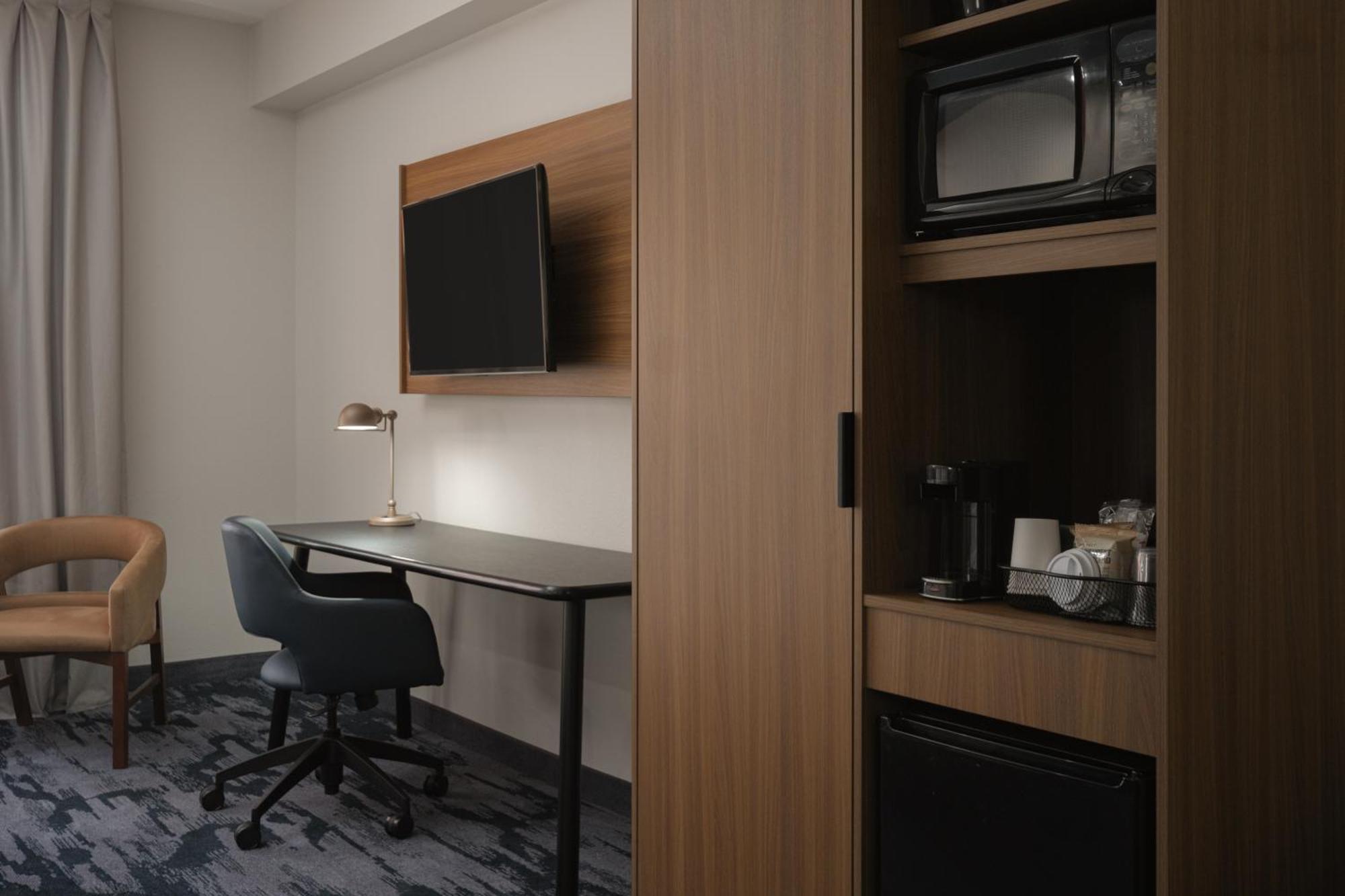Fairfield Inn And Suites Cleveland Esterno foto
